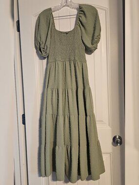 Pretty Garden Women's Swiss Dot Smocked Dress with Pockets